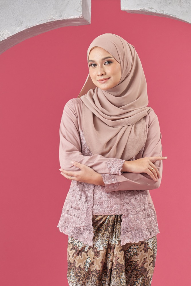 Foto (TOP) AS-IS Kebaya Kaisara