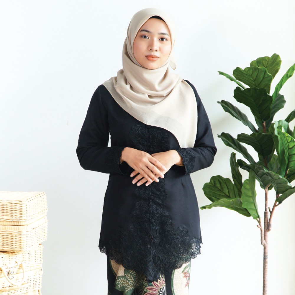 Foto (TOP ONLY) Kebaya Anggun