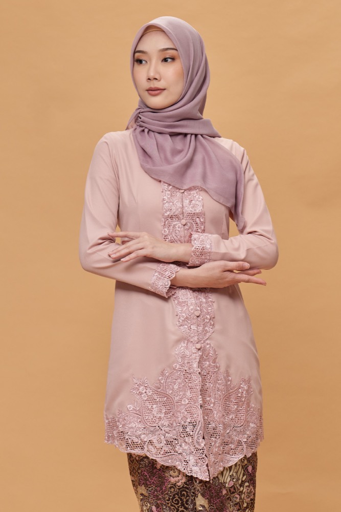 Foto (TOP) AS-IS Kebaya Naura