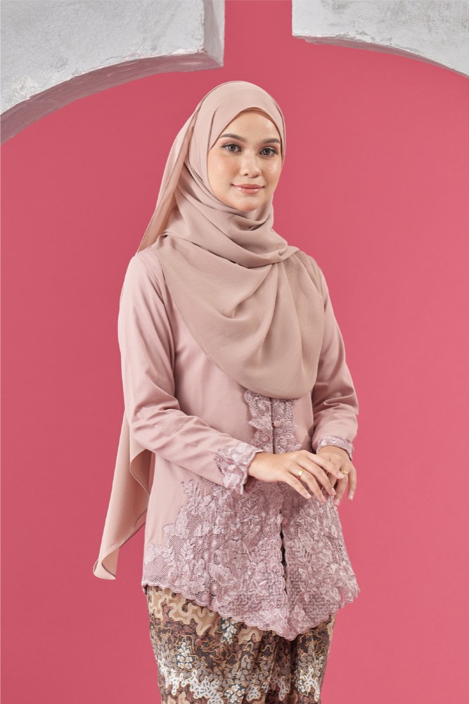 Foto (TOP ONLY) Kebaya Karina