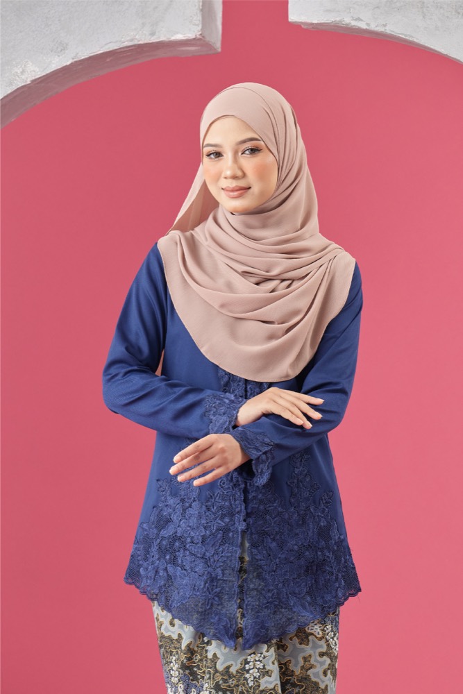Foto (TOP ONLY) Kebaya Karina
