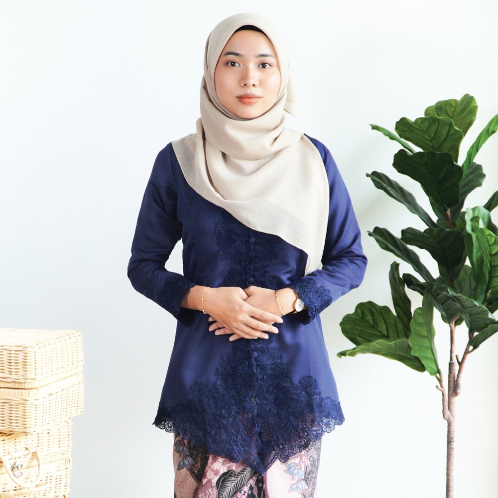 Foto (TOP) AS-IS Kebaya Anggun