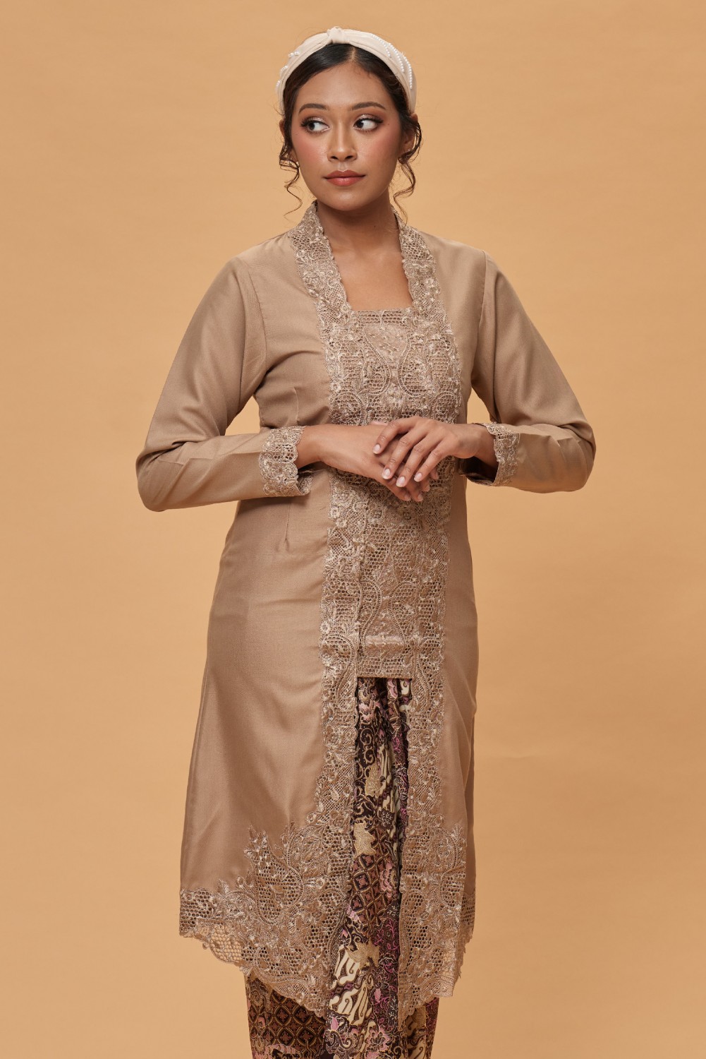 (TOP) AS-IS Kebaya Nia