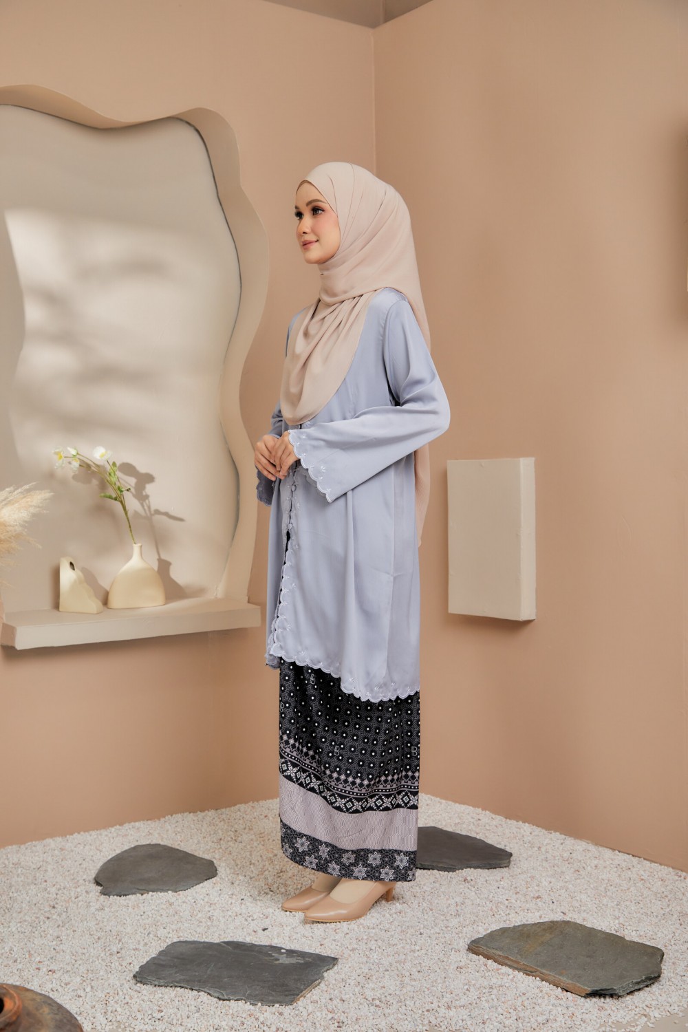 (SET) Kebaya Aurora Greyish Blue X Pario Abira Grey