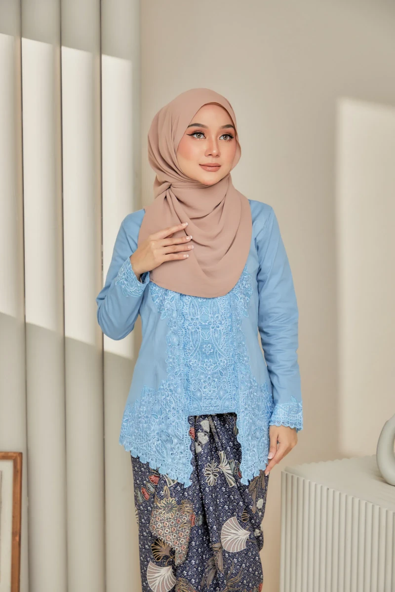 (TOP ONLY) KUNTUM SKY BLUE