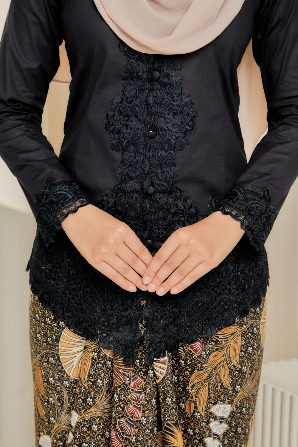 (TOP ONLY) KESUMA BLACK