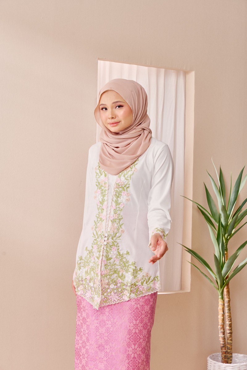 (TOP ONLY) Kebaya Eshal (FREE SHIPPING)