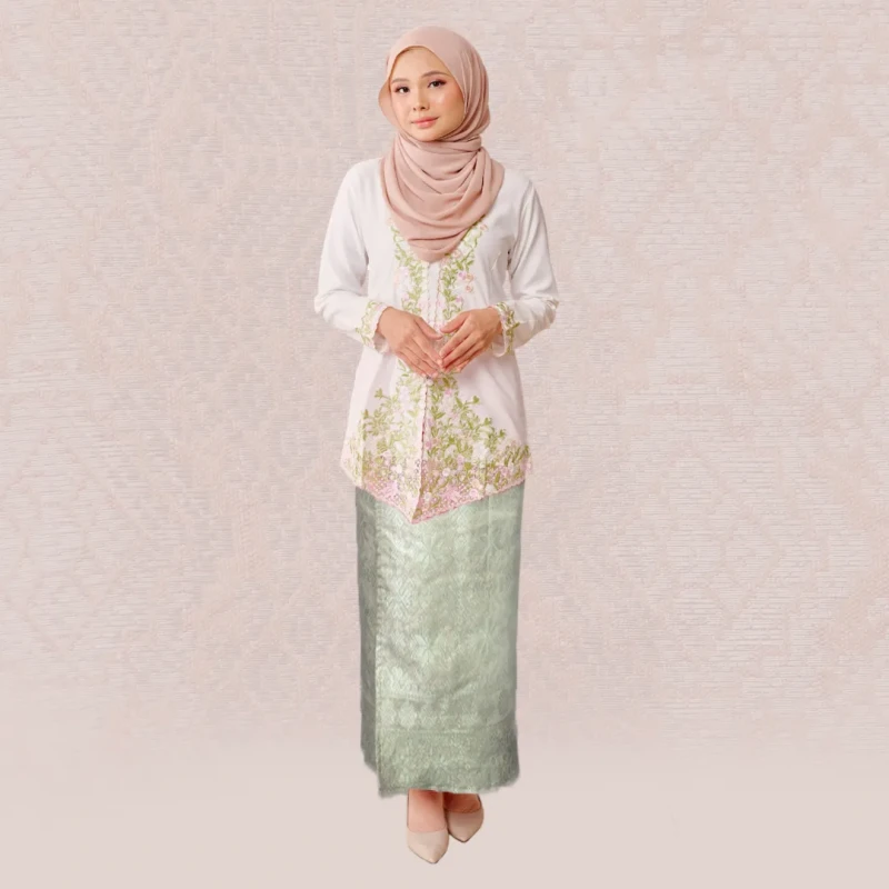 (SET) Kebaya Eshal White X Embun Green (FREE SHIPPING)