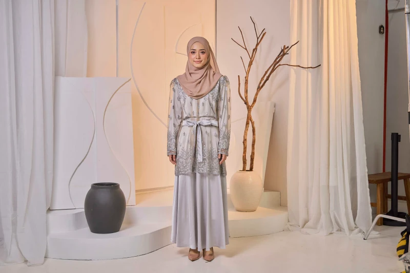 (TOP ONLY) KARISMA OUTERWEAR SILVER GREY