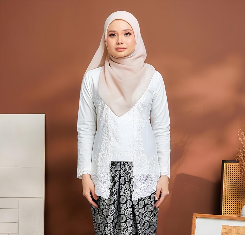 (TOP ONLY) Mustika White