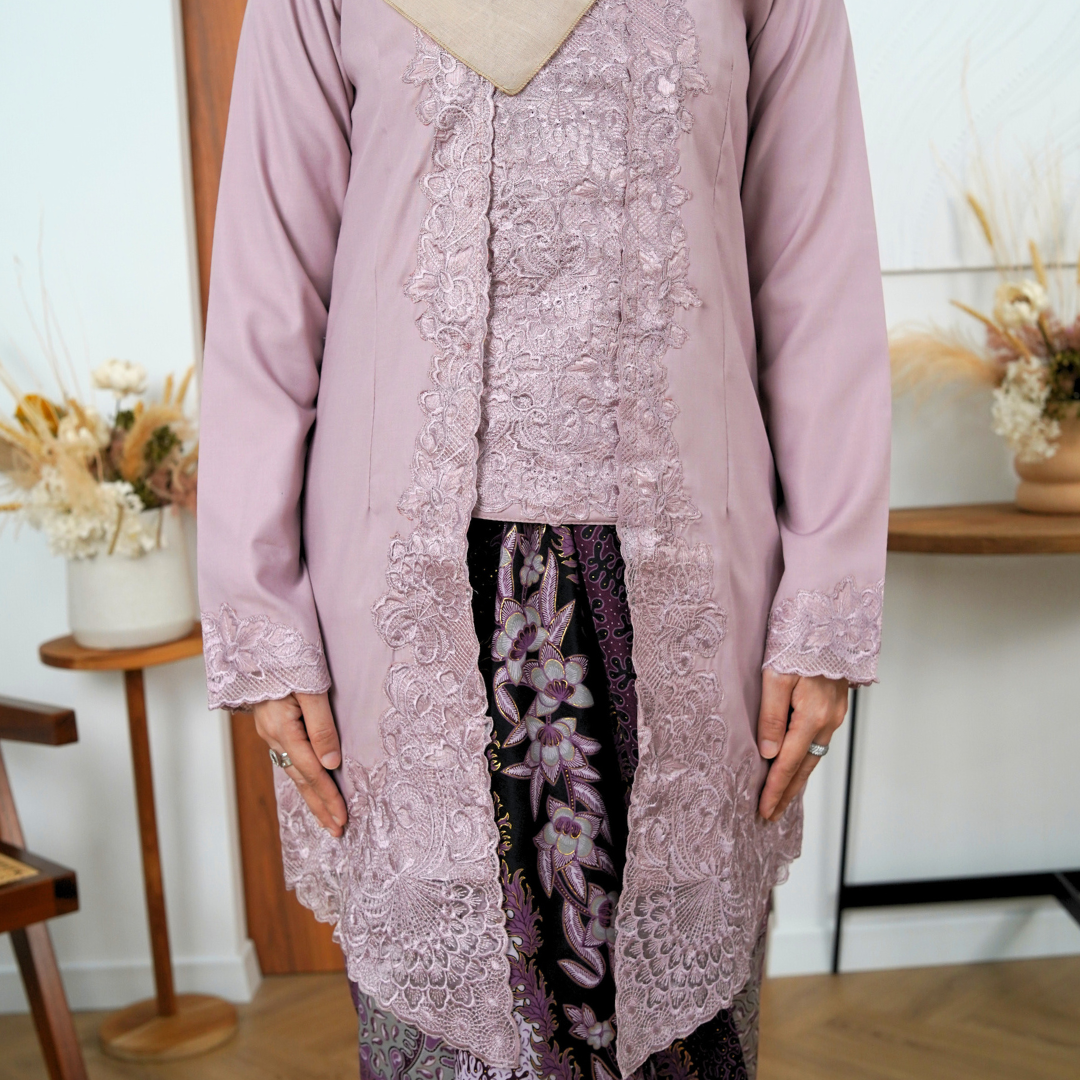 (SET) Kebaya Mawar Lilac Mist X Pario Laila Purple (FREE SHIPPING)