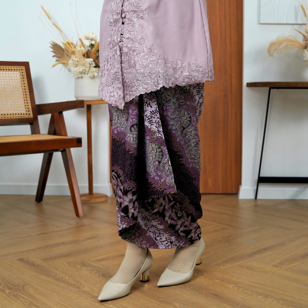 (SET) Kebaya Mekar Lilac Mist X Pario Laila Purple (FREE SHIPPING)