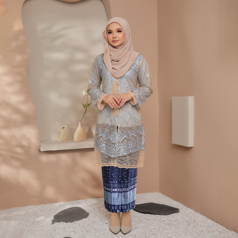 (SET) KEBAYA TIARA DUSTY BLUE X SKIRT PLEATED ABIRA BLUE